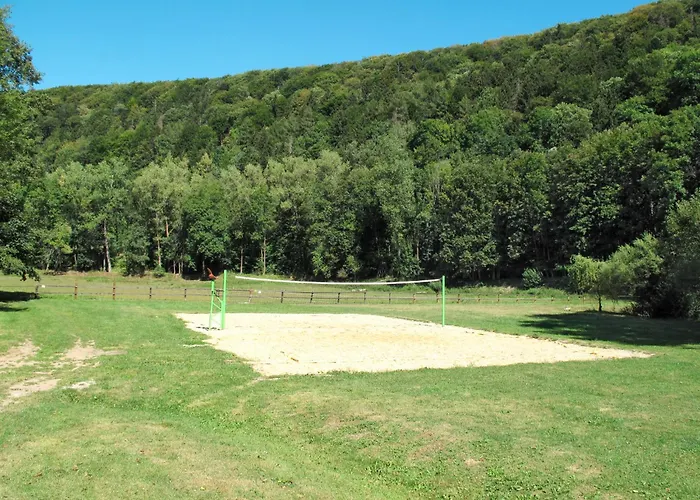 Vakantiehuis Holiday Home Green Valley Park Starkov 1 By Interhome Stárkov